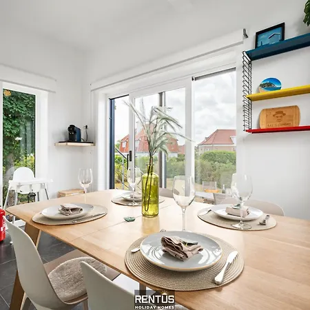Vlinder - Within Walking Distance Of & Town Centre