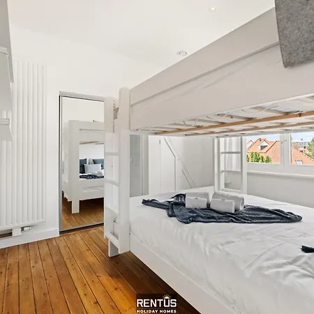 Vlinder - Within Walking Distance Of & Town Centre